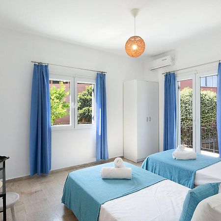 Irini Apartments And Studios Agios Gordios  Exterior photo