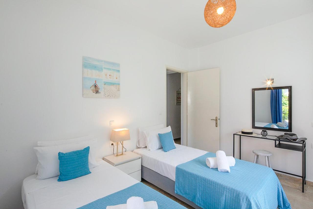 Irini Apartments And Studios Agios Gordios  Exterior photo